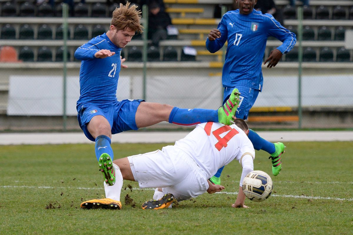 Nhận định U19 Slovenia vs U19 Italia, 18h00 ngày 25/3: Chiến thắng cách biệt - Ảnh 1