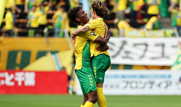 Soi kèo xiên, soi kèo bóng đá ngon ăn ngày 5/7/2023 - Ảnh 1