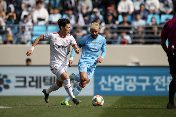 Soi kèo Jeju United vs Daegu FC, 02h00 ngày 18/8 - Ảnh 2
