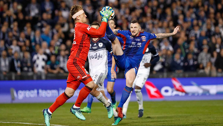 Soi k&egrave;o hiệp 1 Newcastle Jets vs Melbourne Victory, 16h30 ng&agrave;y 17/7		 - Ảnh 2