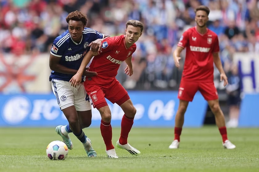 Trận cầu vàng hôm nay: FC Twente vs Hammarby, 1h00 ngày 28/7 - Ảnh 2