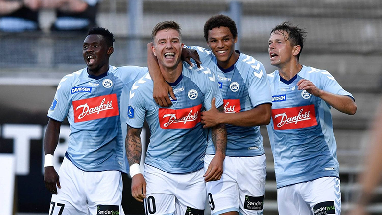 Soi kèo xiên, soi kèo bóng đá ngon ăn ngày 23/8/2023 - Ảnh 1