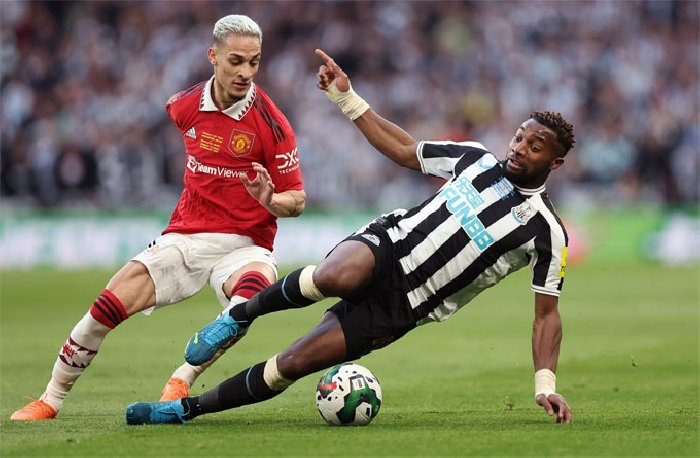 Soi tỷ lệ kèo phạt góc Newcastle vs Man United, 22h30 ngày 2/4