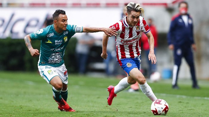 Soi kèo hiệp 1 Club Leon vs Chivas Guadalajara, 09h00 ngày 4/7