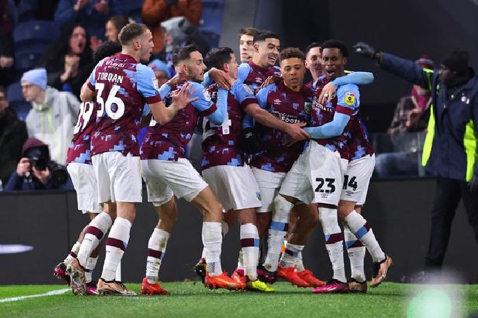 Link trực tiếp Burnley vs Ipswich Town, 02h45 ngày 8/2, FA Cup