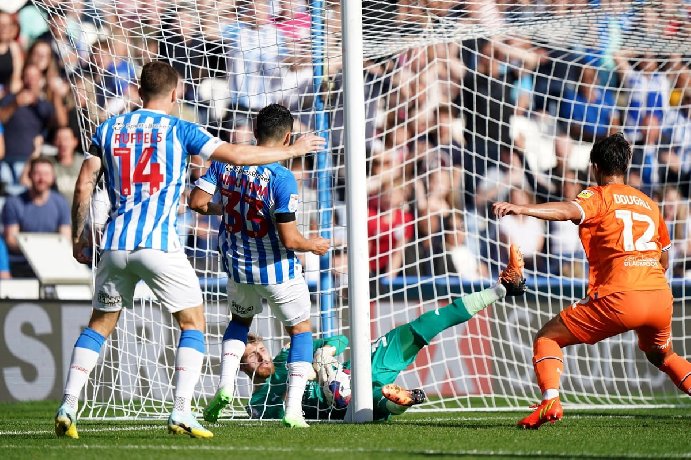 Nhận định Blackpool vs Huddersfield, 2h45 ngày 8/2: Chưa thể khá hơn