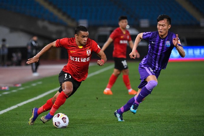 Nhận định Shanghai Port vs Nantong Zhiyun, 18h35 ngày 9/6: Giữ chặt ngôi đầu