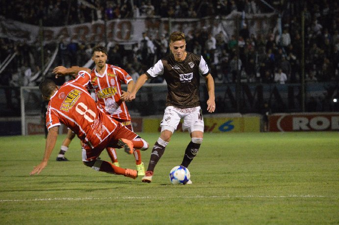 Nhận định Barracas Central vs CA Platense, 00h00 ngày 12/4: Khách lấn lướt chủ