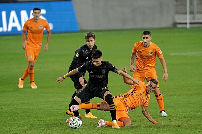 Soi tỷ lệ kèo phạt góc Los Angeles FC vs Houston Dynamo, 09h30 ngày 15/6