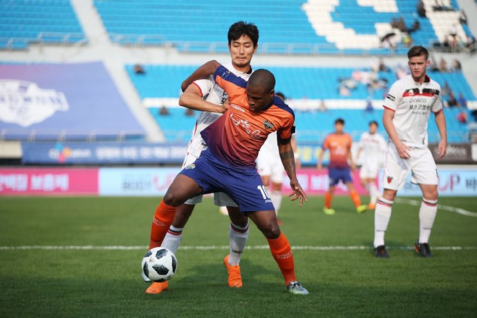 Lật tẩy nhà cái hôm nay: Gangwon vs FC Seoul, 17h30 ngày 15/7	