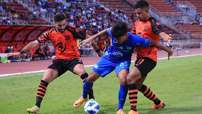 Nhận định Prachuap vs Chonburi, 19h00 ngày 15/12: Dở ít thắng dở nhiều