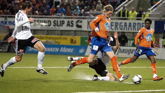 Soi kèo phạt góc Aalesund vs Odd Grenland, 22h ngày 16/7