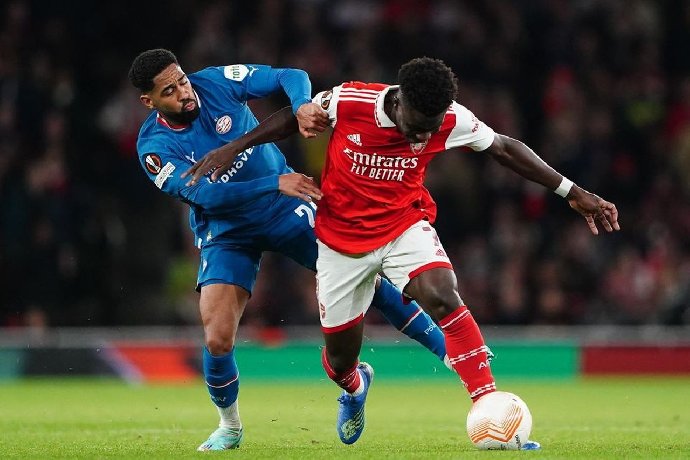 Soi kèo phạt góc Arsenal vs PSV Eindhoven, 2h00 ngày 21/9
