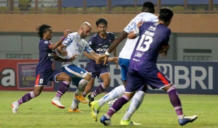 Nhận định Persib Bandung vs Persita Tangerang, 18h00 ngày 21/12: Niềm tin cửa trên