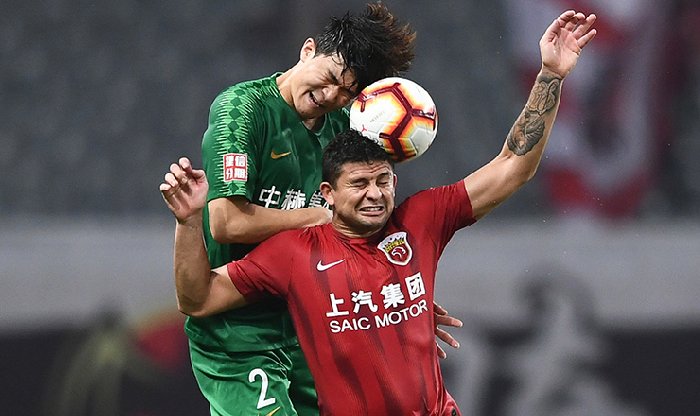 Trận bóng đáng ngờ nhất hôm nay: Beijing Guoan vs Qingdao Hainiu, 18h35 ngày 22/7