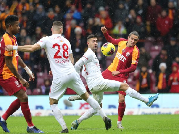Nhận định Galatasaray vs Istanbulspor, 23h00 ngày 25/12: Thắng vì ngôi đầu