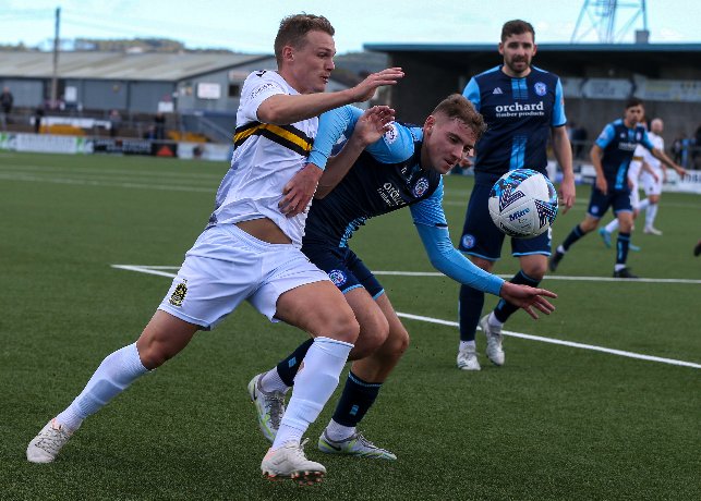 Soi kèo thơm Dumbarton vs Forfar Athletic, 1h45 ngày 30/3: Dưới thơm, Xỉu sáng